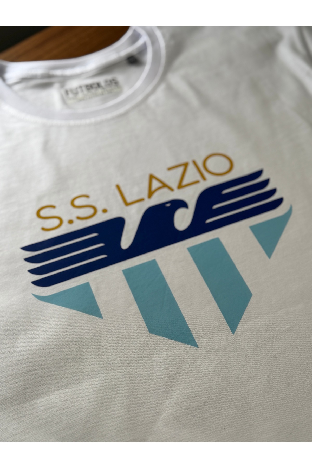 Futbolos-تي شيرت رجالي أبيض - طباعة Lazio، رقبة دائرية 6