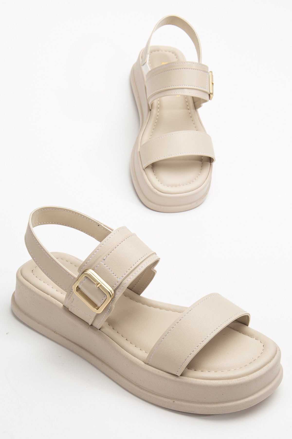 RİSSOLİ  Rissoli Kadın Bej Ten Krem Çift Bantlı Toka Detaylı Günlük Rahat Sandalet - Görsel 2