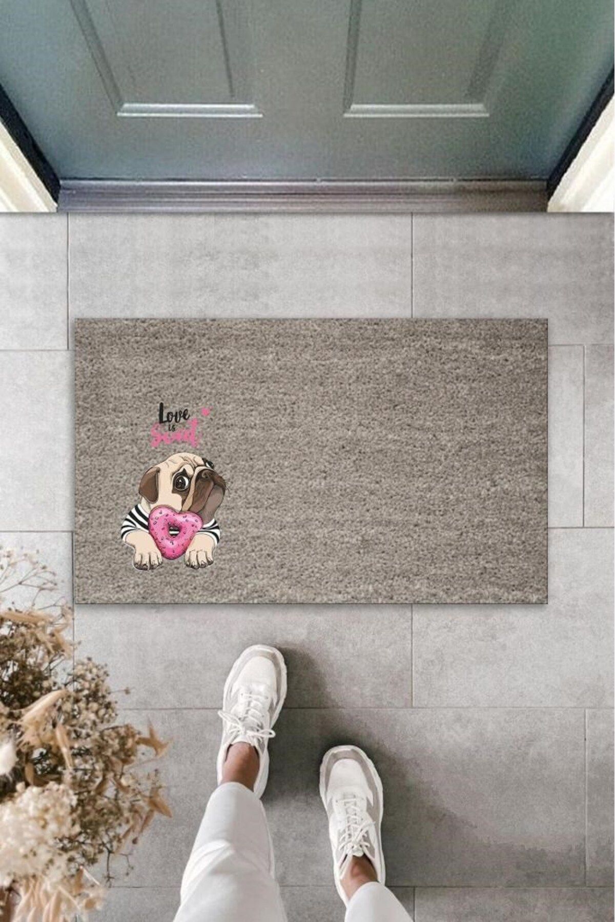 Tahtakale Toptancısı Dijital Baskı Gri Love Sweet Pembe Şekerlemeli Bulldog Köpek Dekoratif Kapı Paspası K-2077