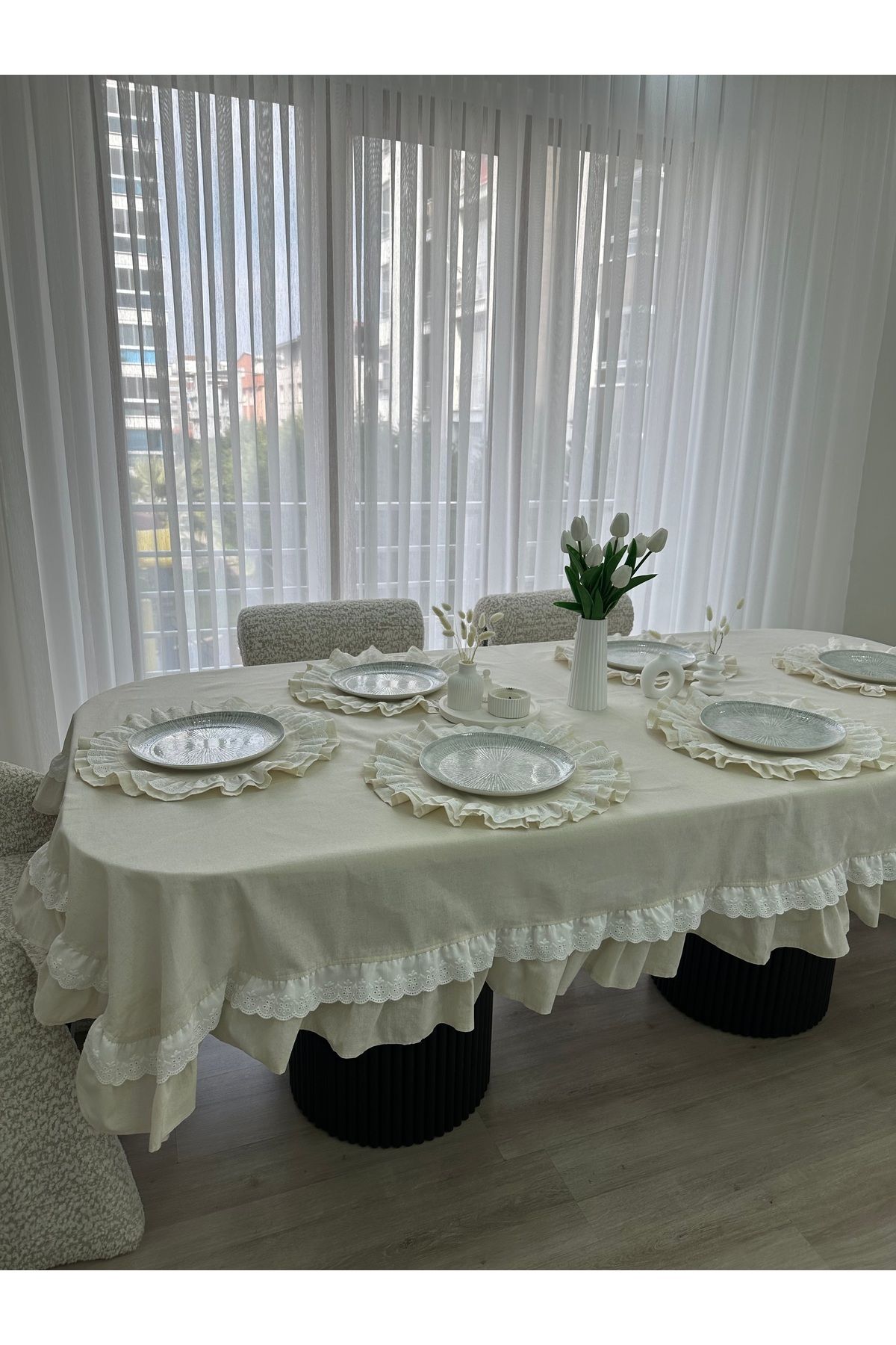 eyma home-Raw Linen Scallop Ruffle Tablecloth (140X 340cm) 4
