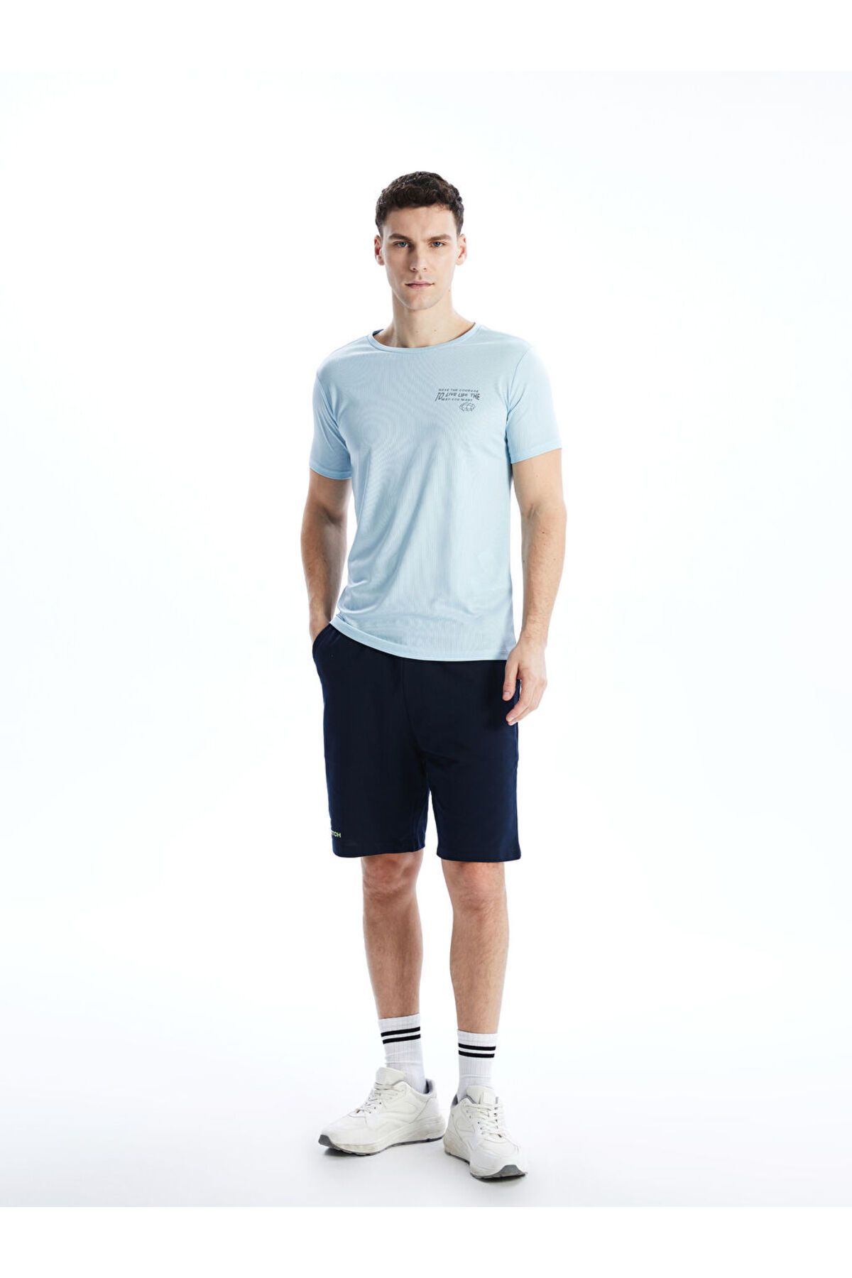 LC Waikiki-Ανδρικό μπλουζάκι με κοντό μανίκι New Season Crew Neck - S5GH23Z8 2
