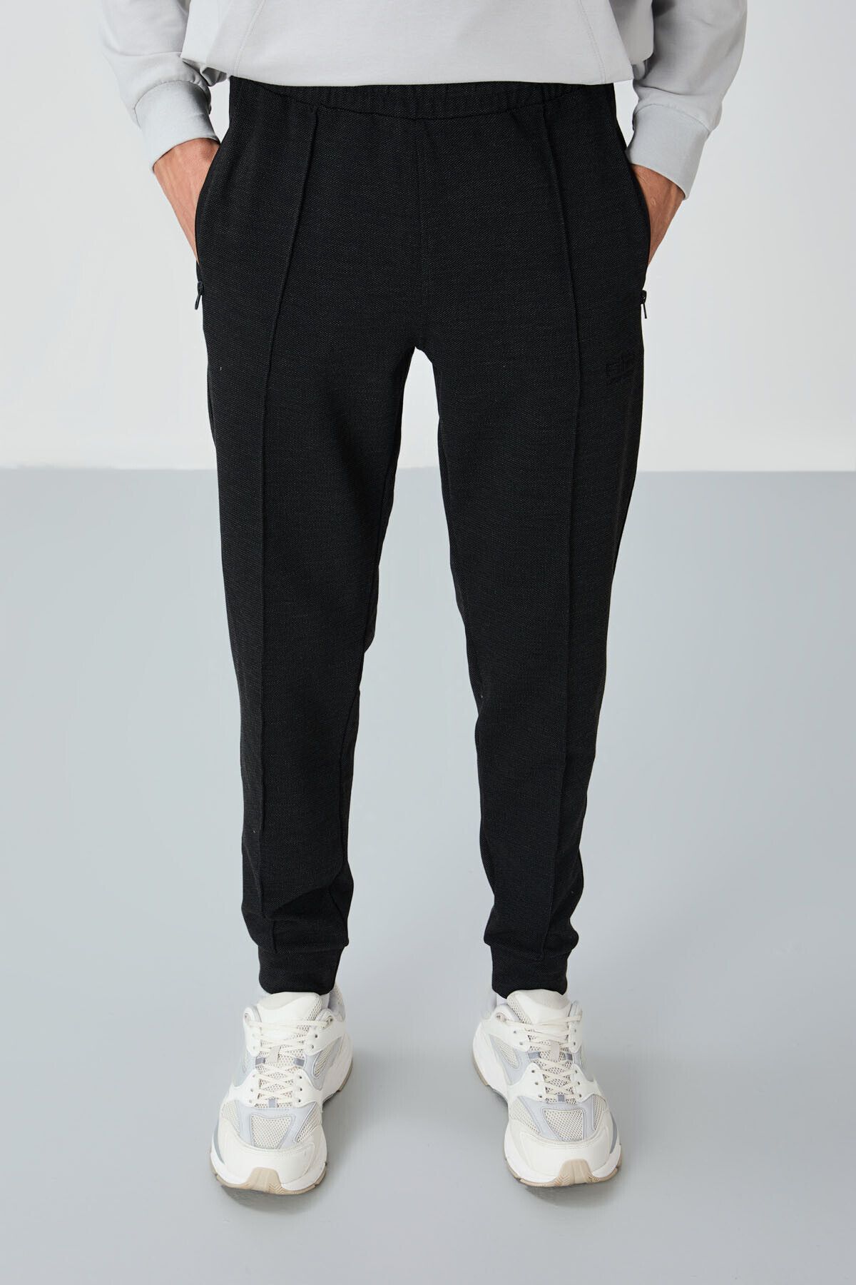AIR JONES-Melted Black Jogger Men's Sweatpants - 82113 3