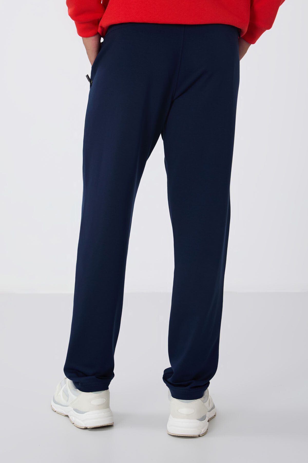 TOMMY LIFE-Indigo MEn's SwEatPants - ZippErEd PockEt, Skinny Fit, Classic LEg - 84669 6