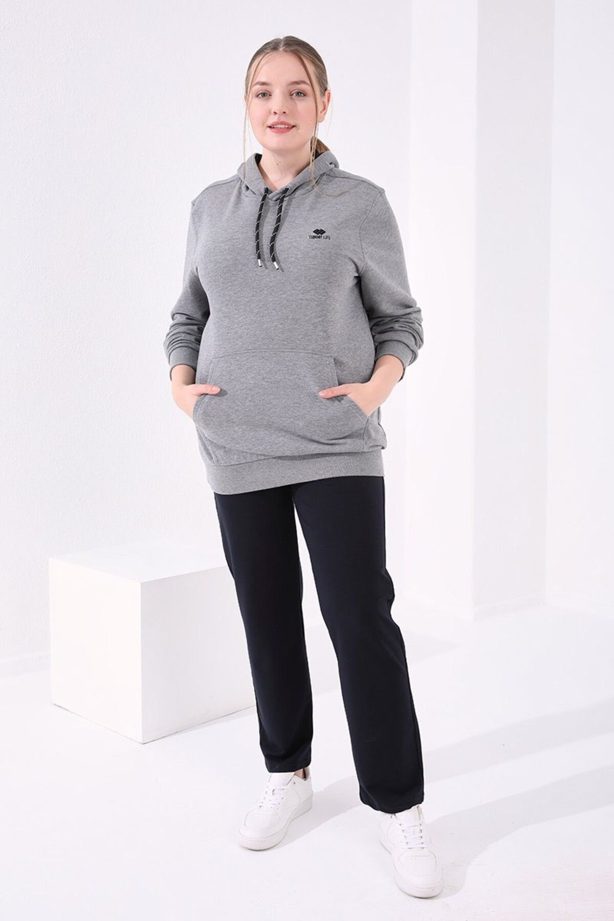 complete the look image