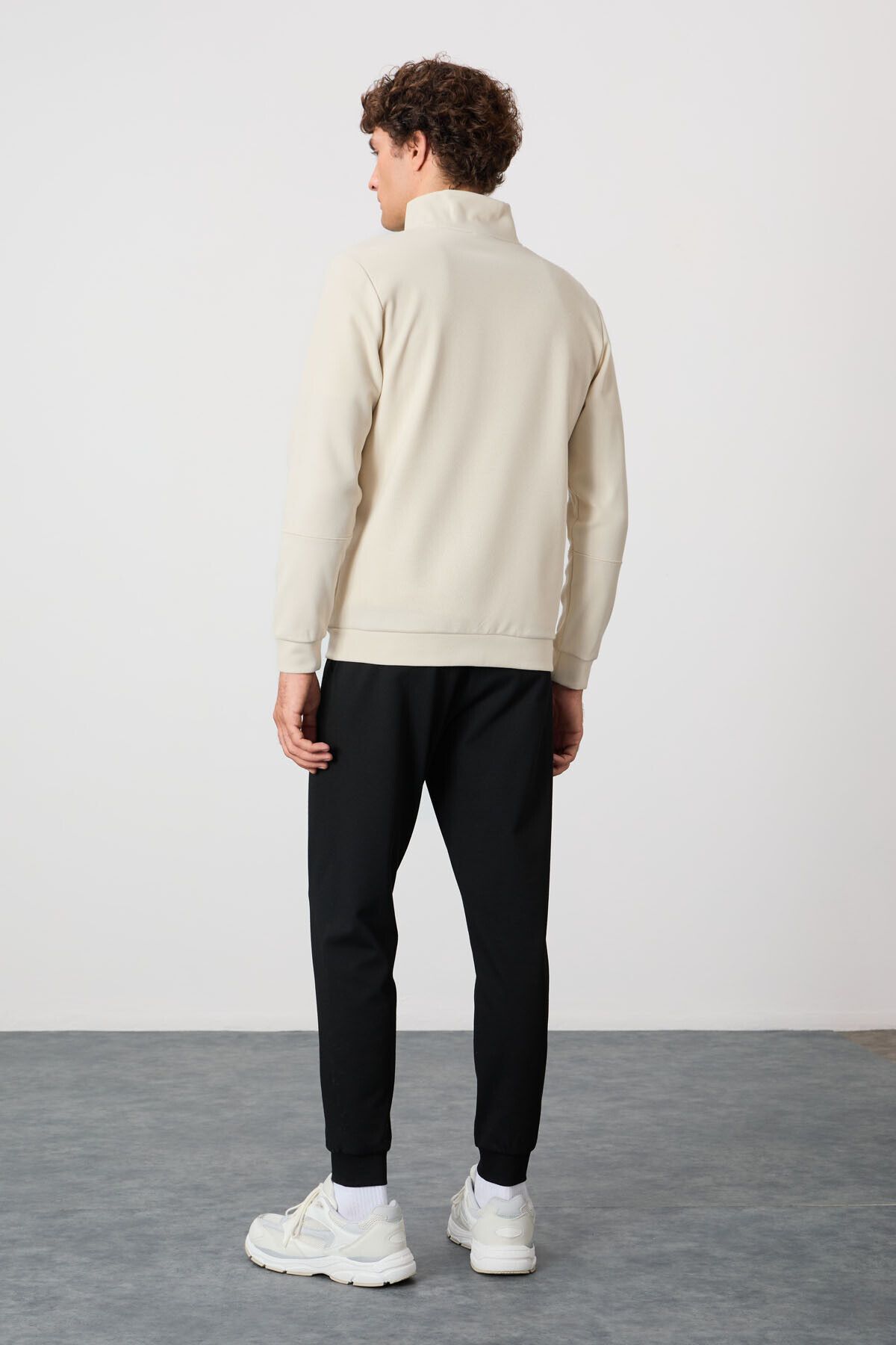 ست گرمکن مردانه BEIGE مشکی SURFACE TEXTURED STANDARD FIT TEAM TRACKSUIT MALE 85248 Air Jones