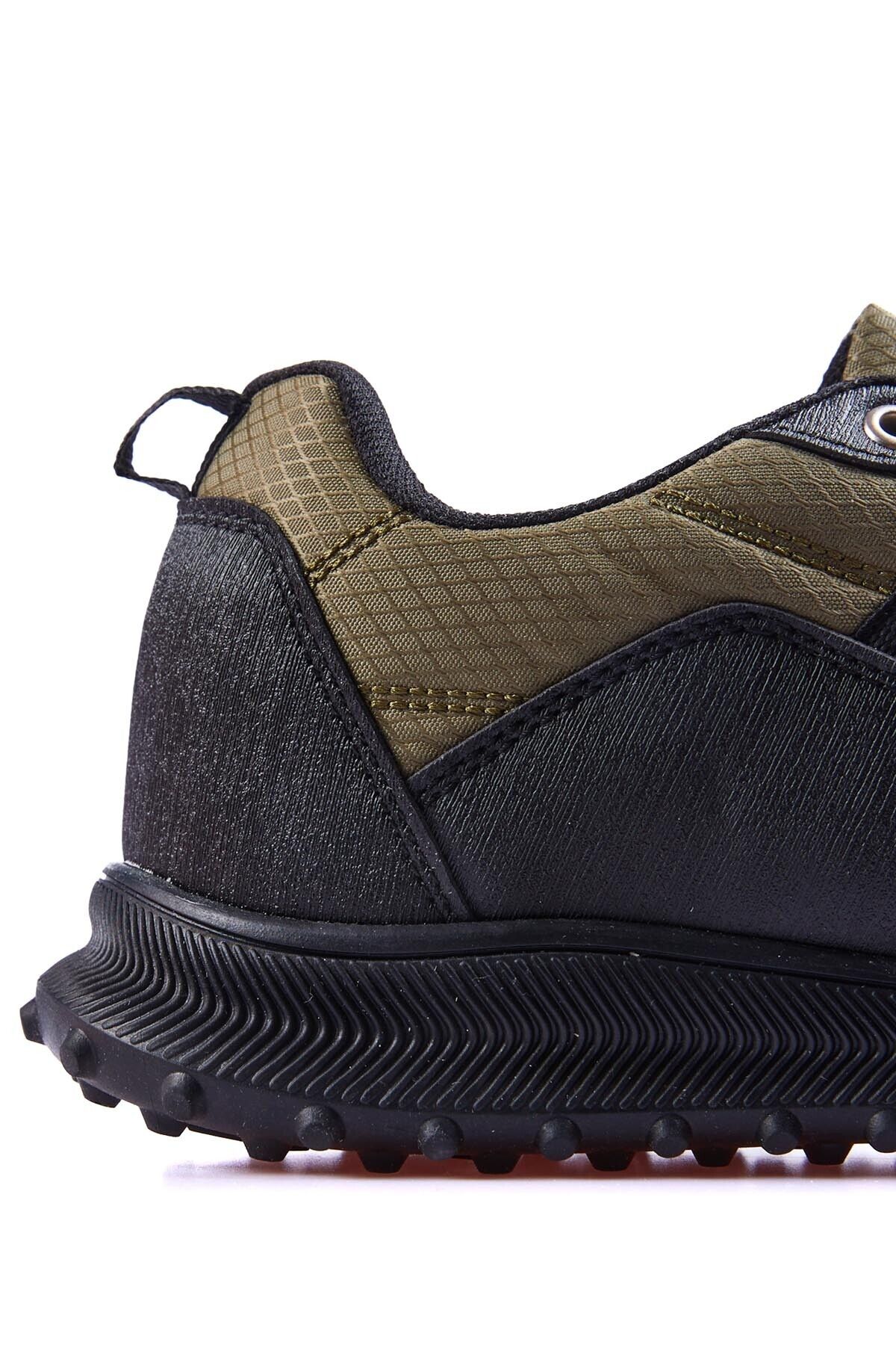 TOMMY LIFE-Detailní pánská sportovní obuv z umělé kůže v khaki šněrování - 89114 4