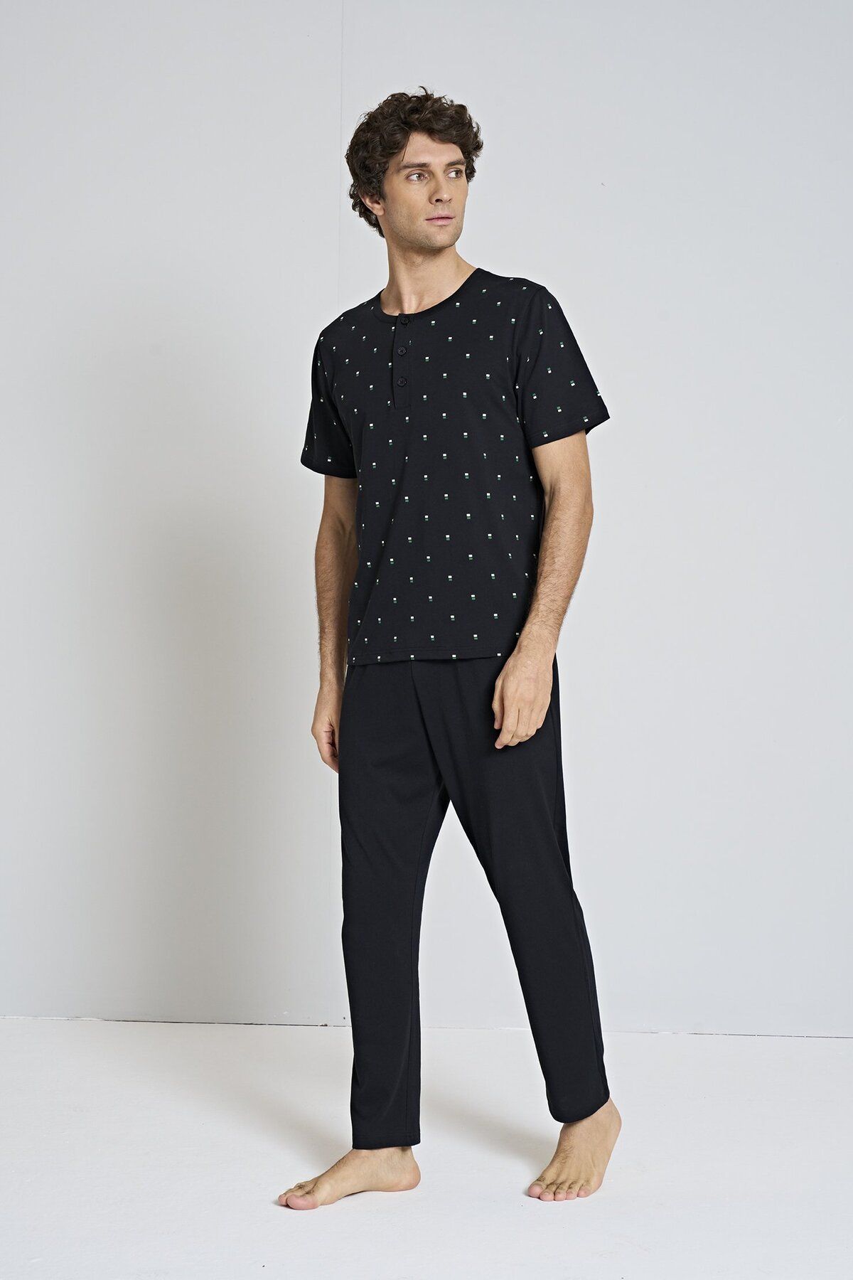 EGETEKS Erkek Siyah Basıc Geometrik Desen Yaka Dügmeli Kısa Kollu Pijama Takımı