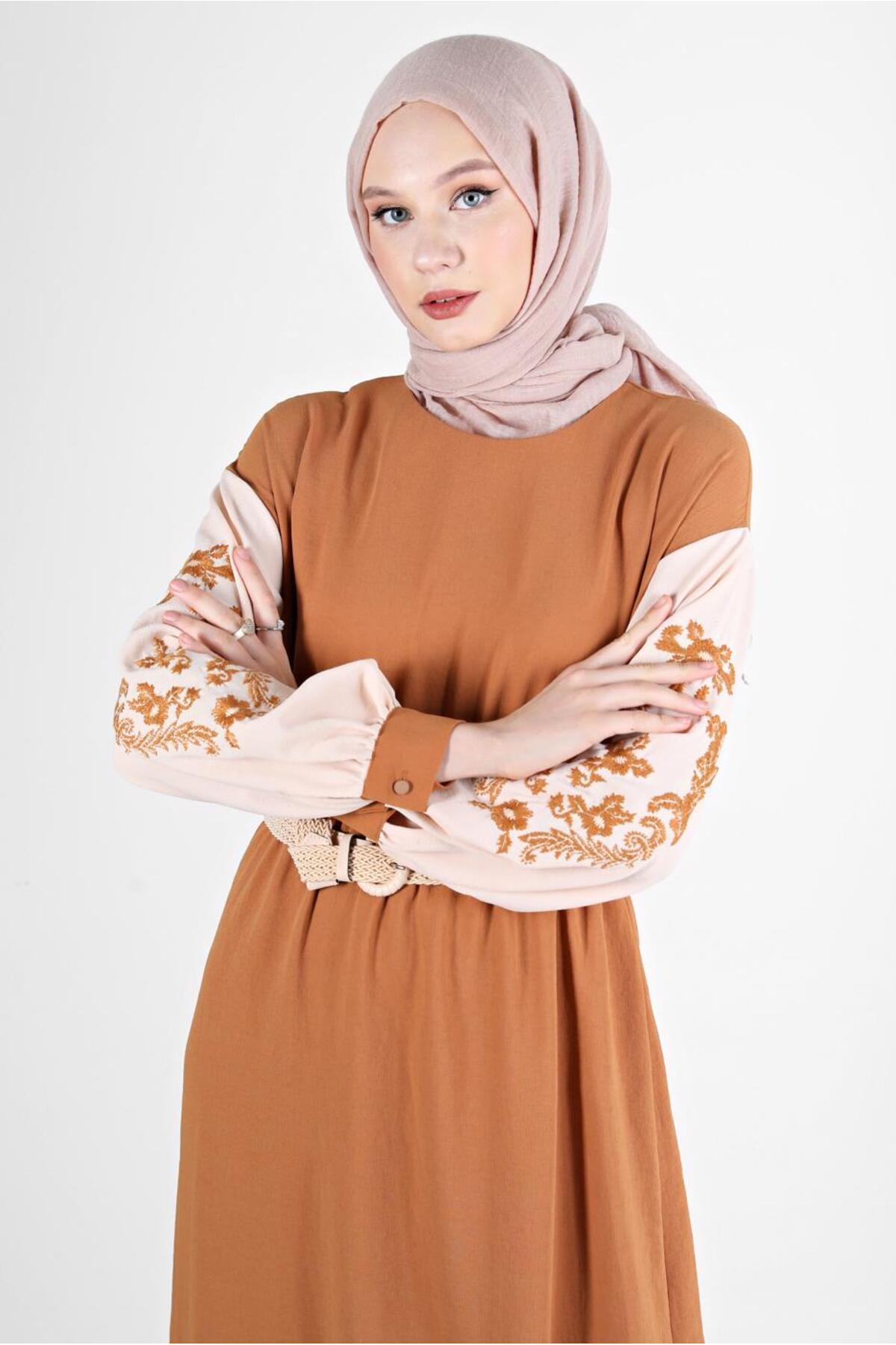 آلوینا پیراهن آستین دوزی شده ۴۲۶۲۳ آلوینا پیراهن آستین دوزی شده ۴۲۶۲۳