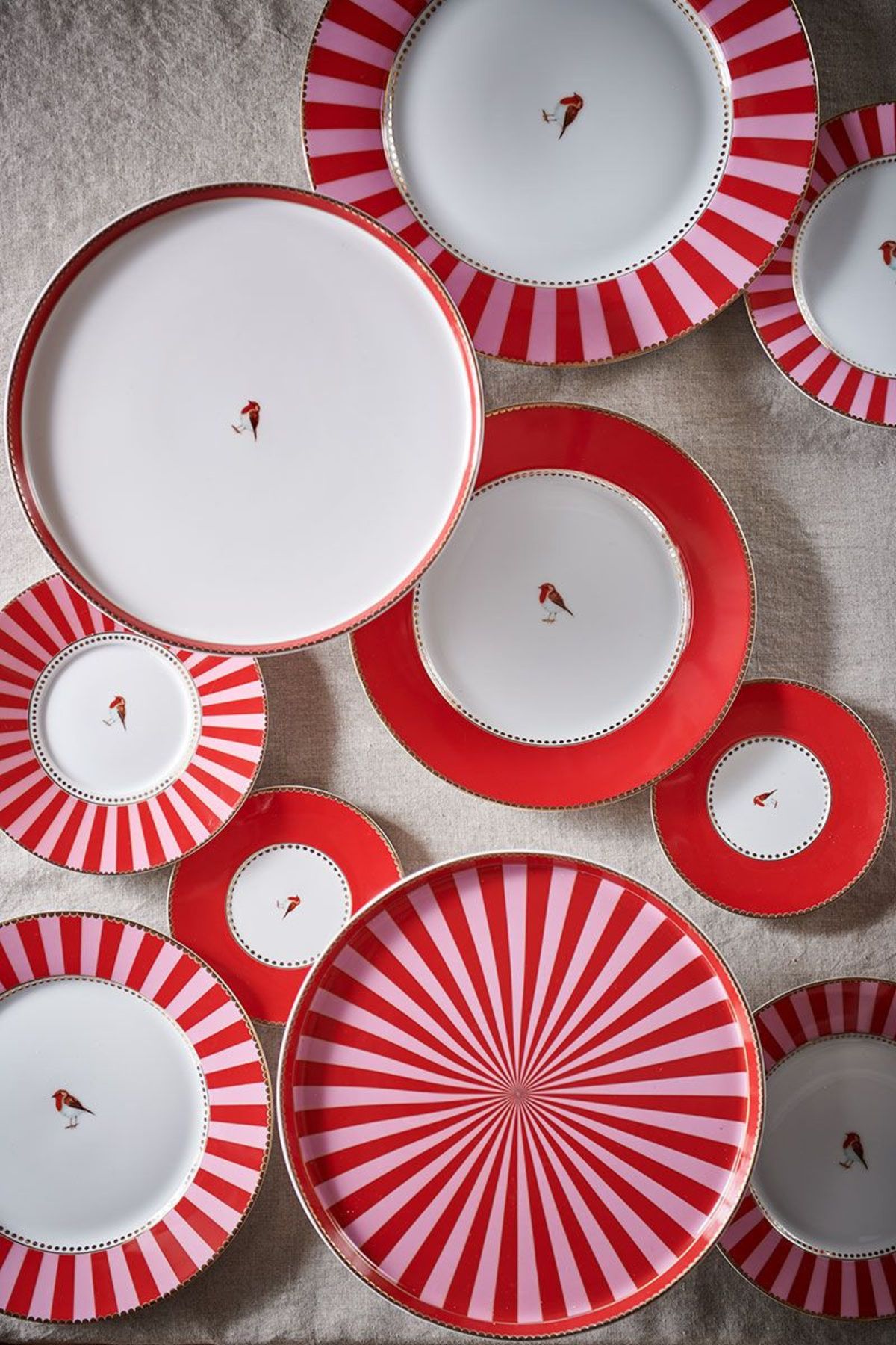 Pip Studio-Porcelain plate, Pip Studio, Red, 21cm, Love Birds collection 3