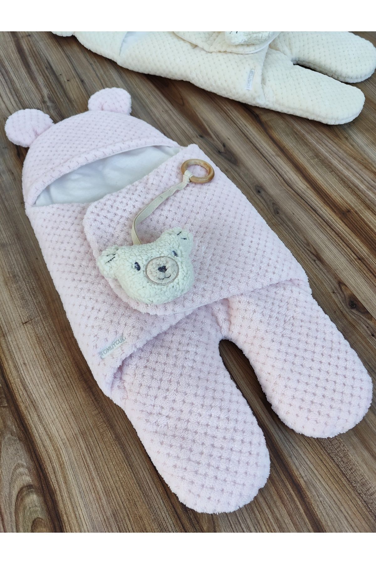 Tomuycuk %100 Pamuklu Ekstra Yumuşak Kışlık Bebek Battaniyesi Kundağı Oyuncaklı Ayıcık Kulaklı Uyku Tulumu fotoğrafı 6 (önizleme)