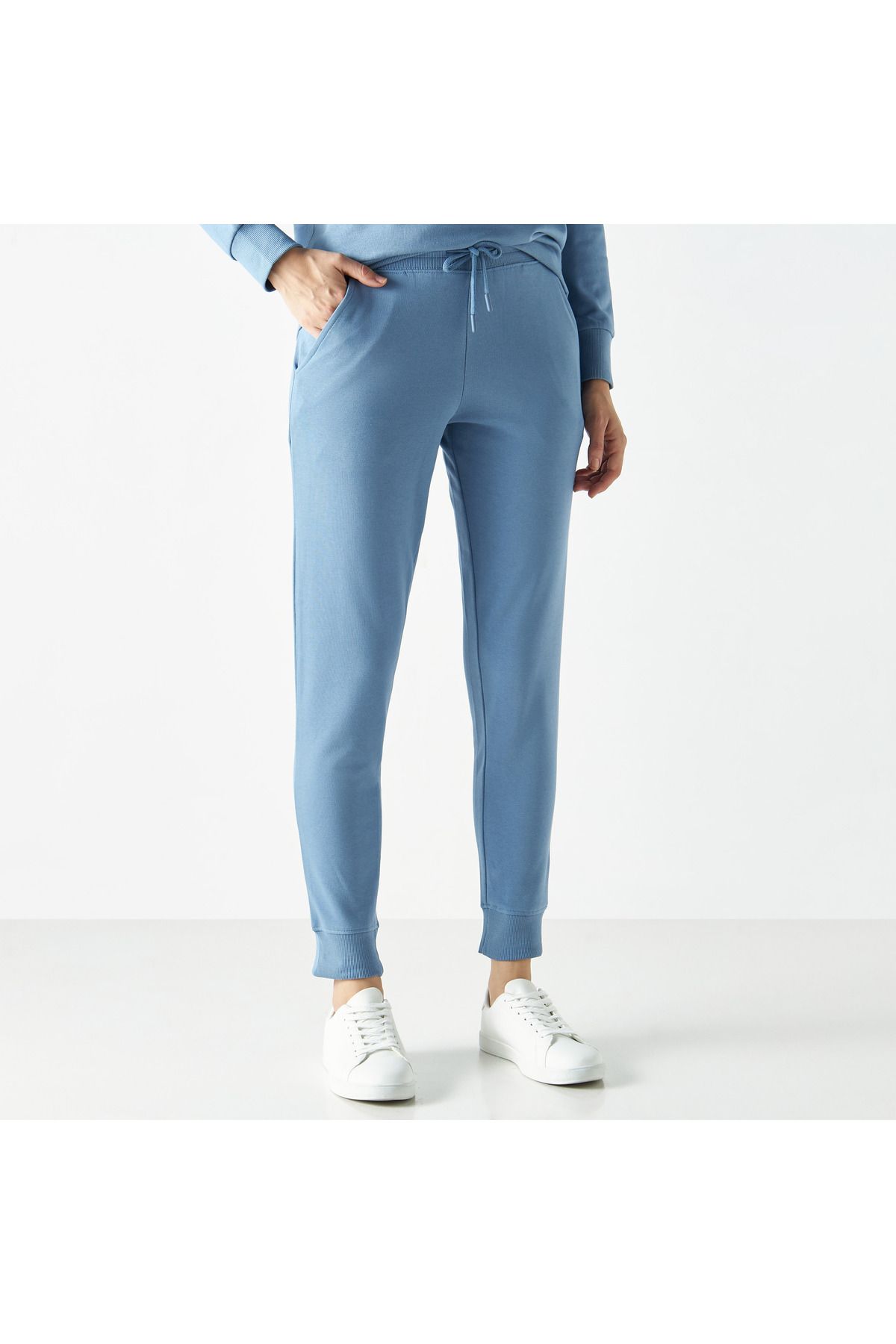 FAV-Joggers with Drawstring Closure and Pockets 1