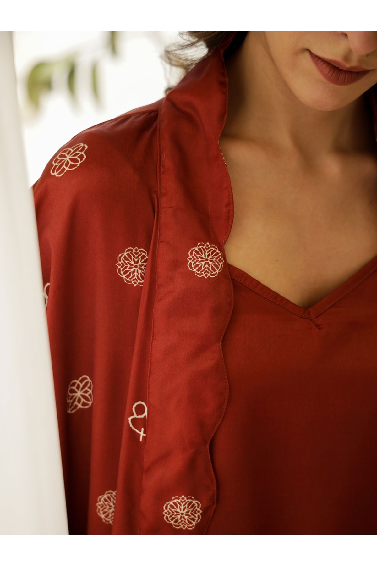 Sanskrutihomes By Styli-Printed Kimono with V-Neck Top and Trousers Co-ords 4