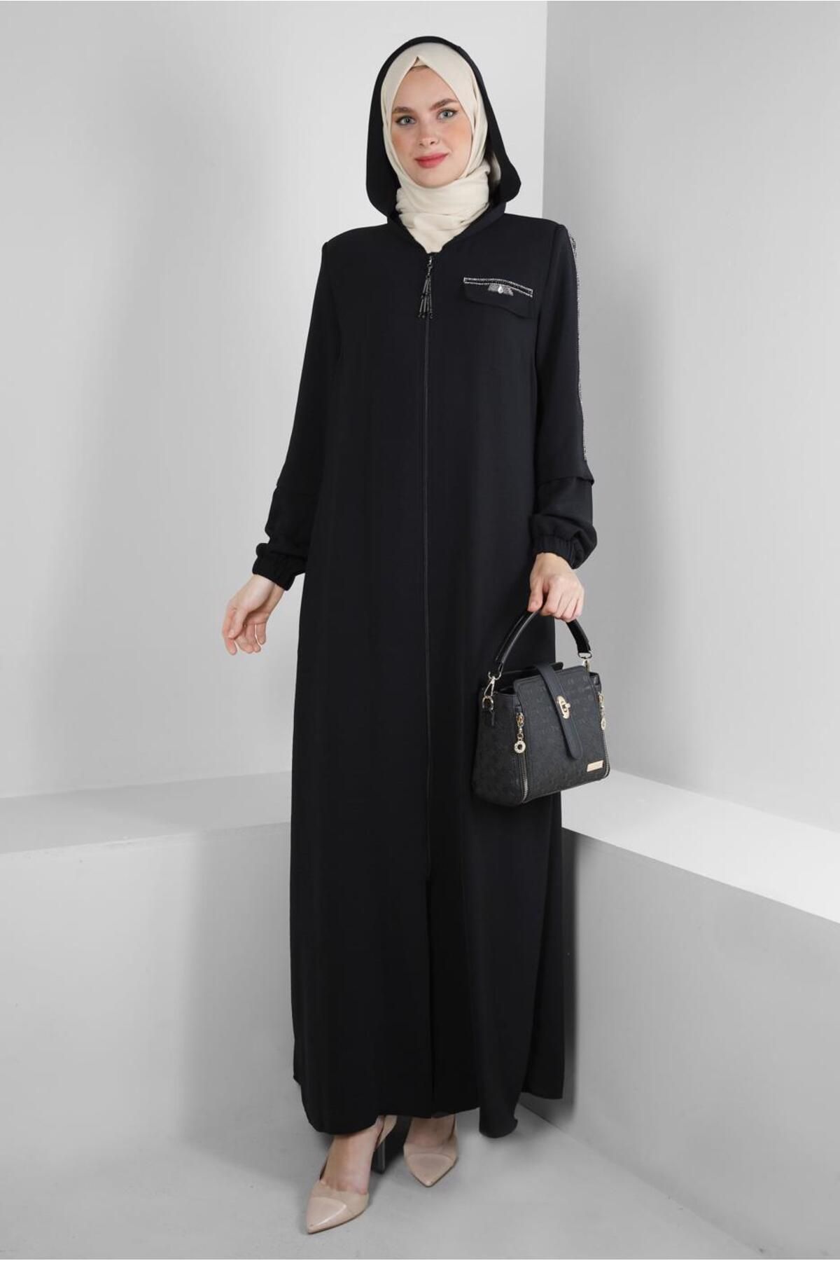 زیپ سنگ کلاه دار DETAILED ABAYA 80061 Alvina