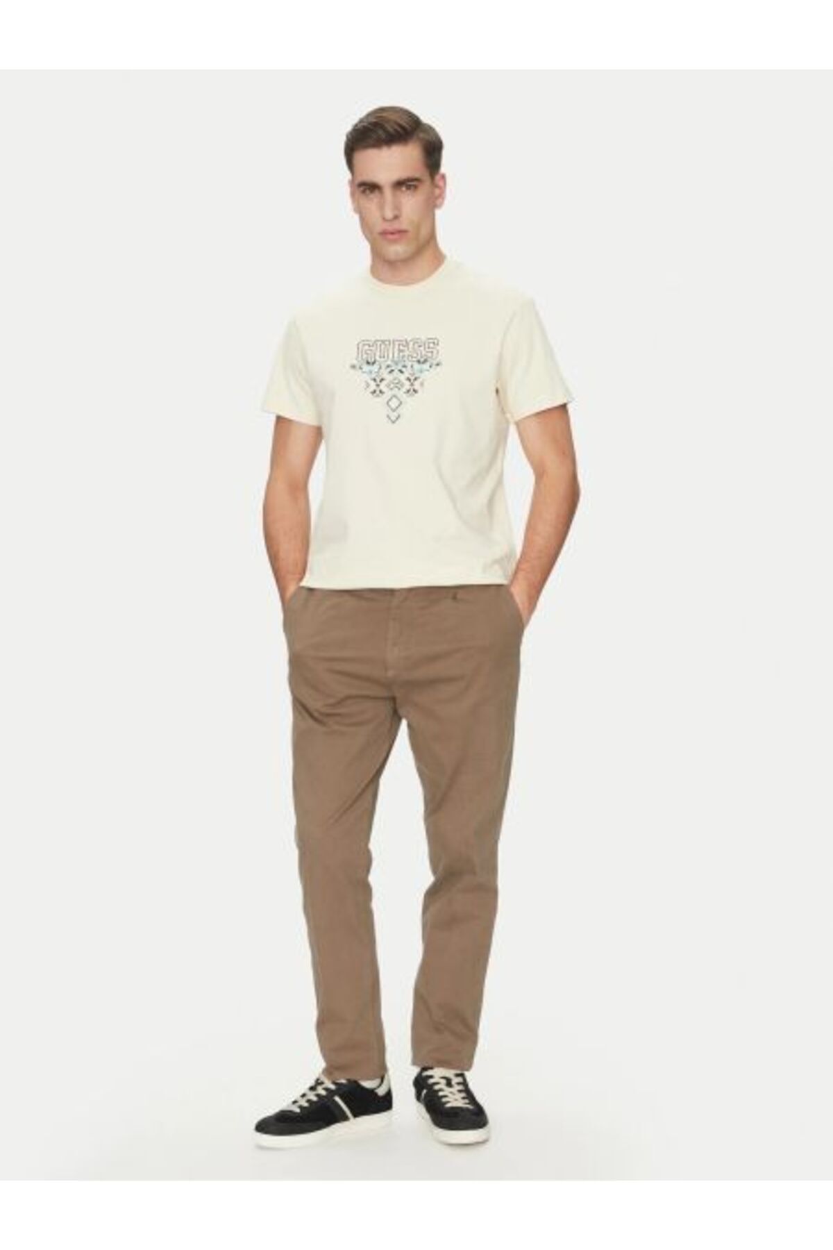 complete the look image