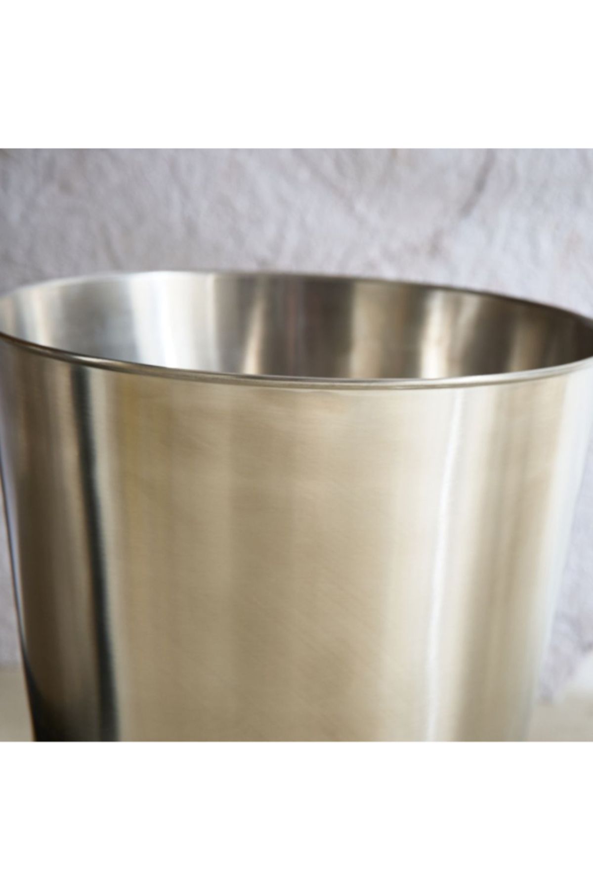 Home Box-Avya Dust Bin 3