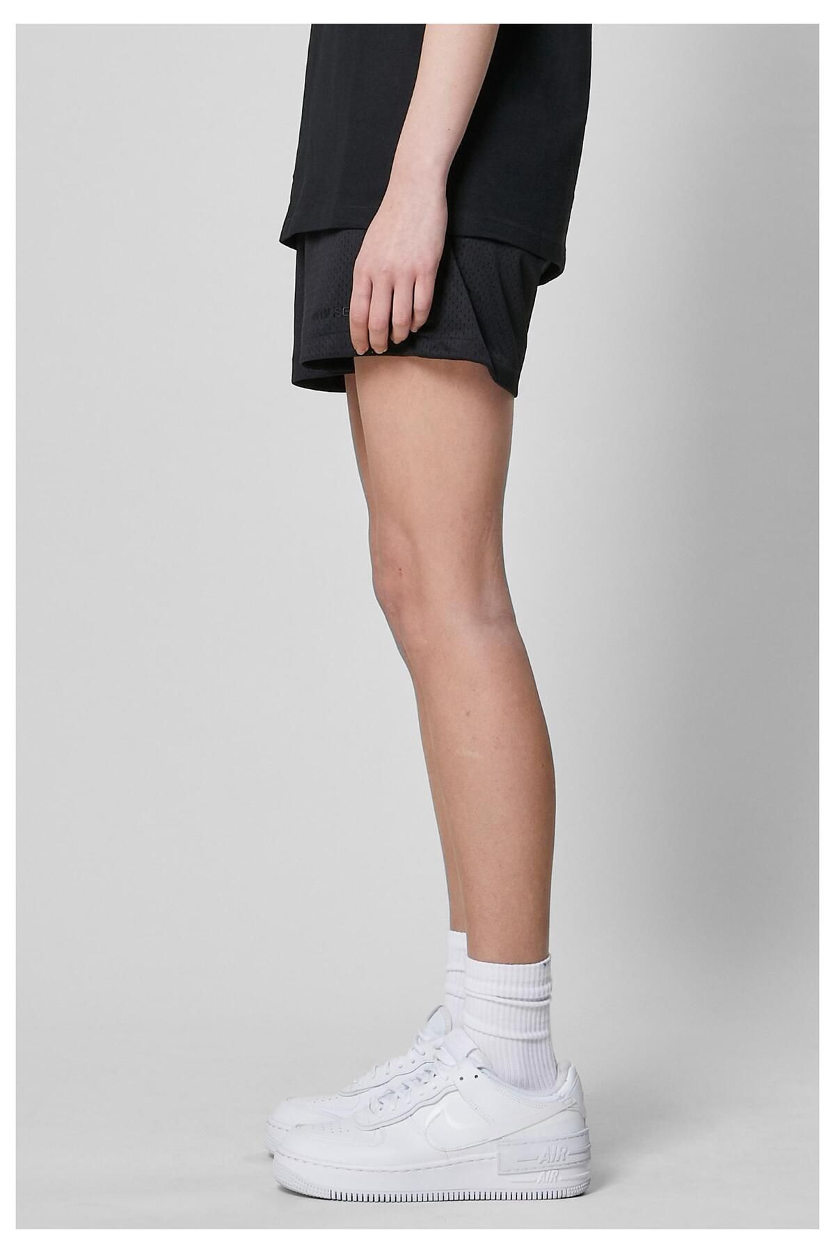 9N1M SENSE-Damen W-Essential Mesh Short 6