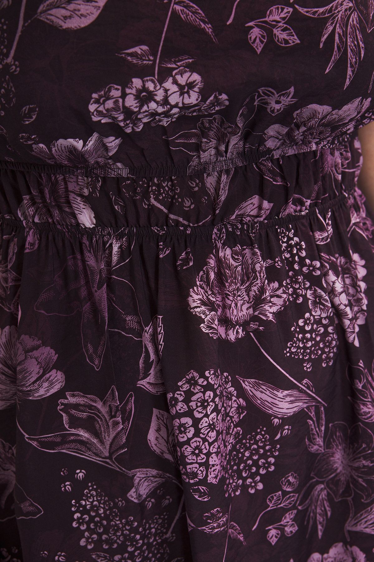 Trendyol Curve-Μωβ Midi Floral Αμάνικο Εθνικό Φόρεμα Μεγάλο Μέγεθος TBBSS25AH00213 2