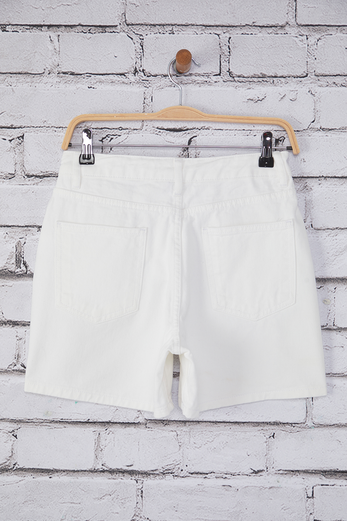 Trendyolmilla  Beyaz Yüksek Bel City Boy Denim Şort TWOSS25SR00172 - Görsel 8