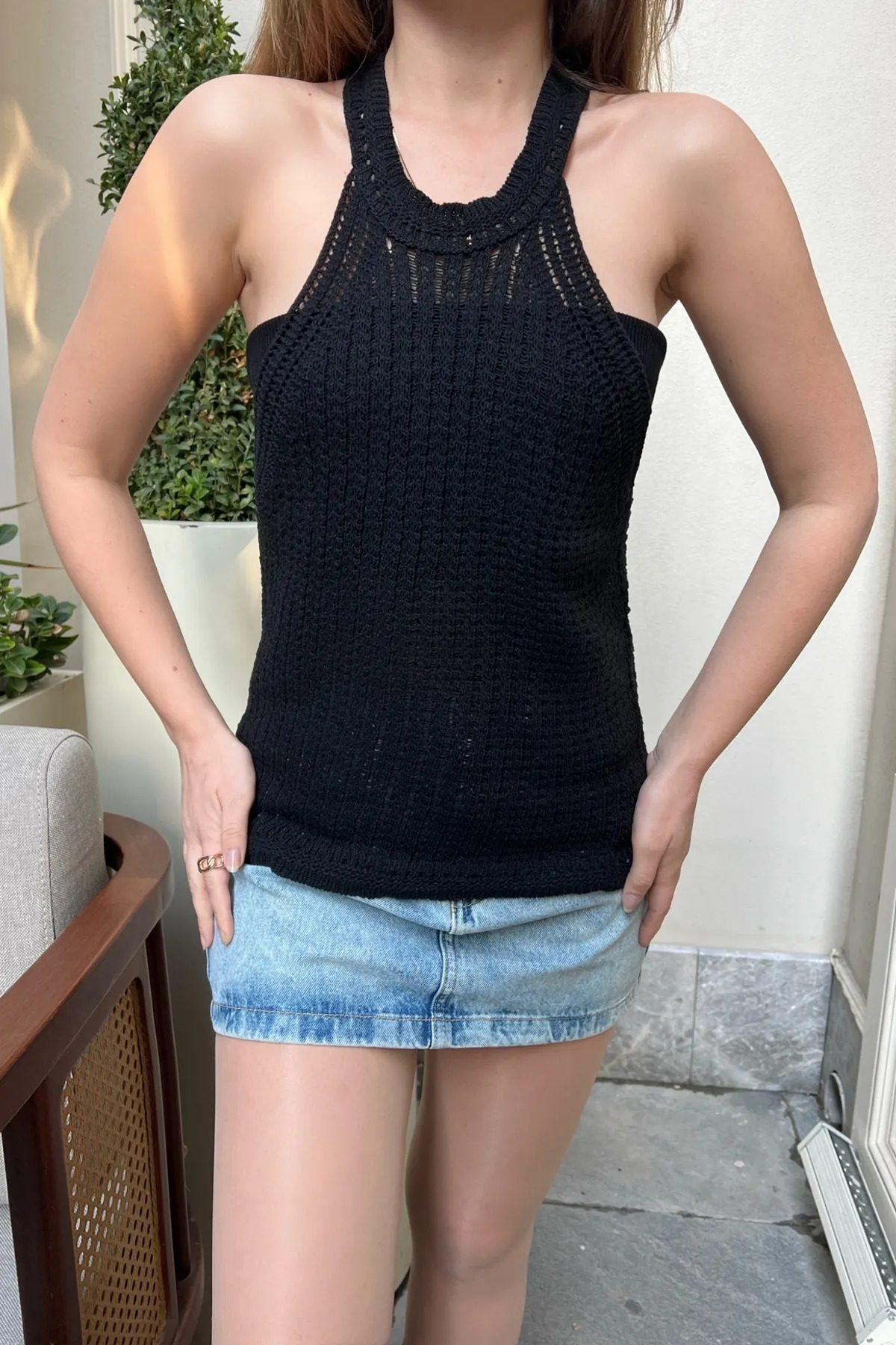 LUCCI Textured Halter Neck Blouse 2