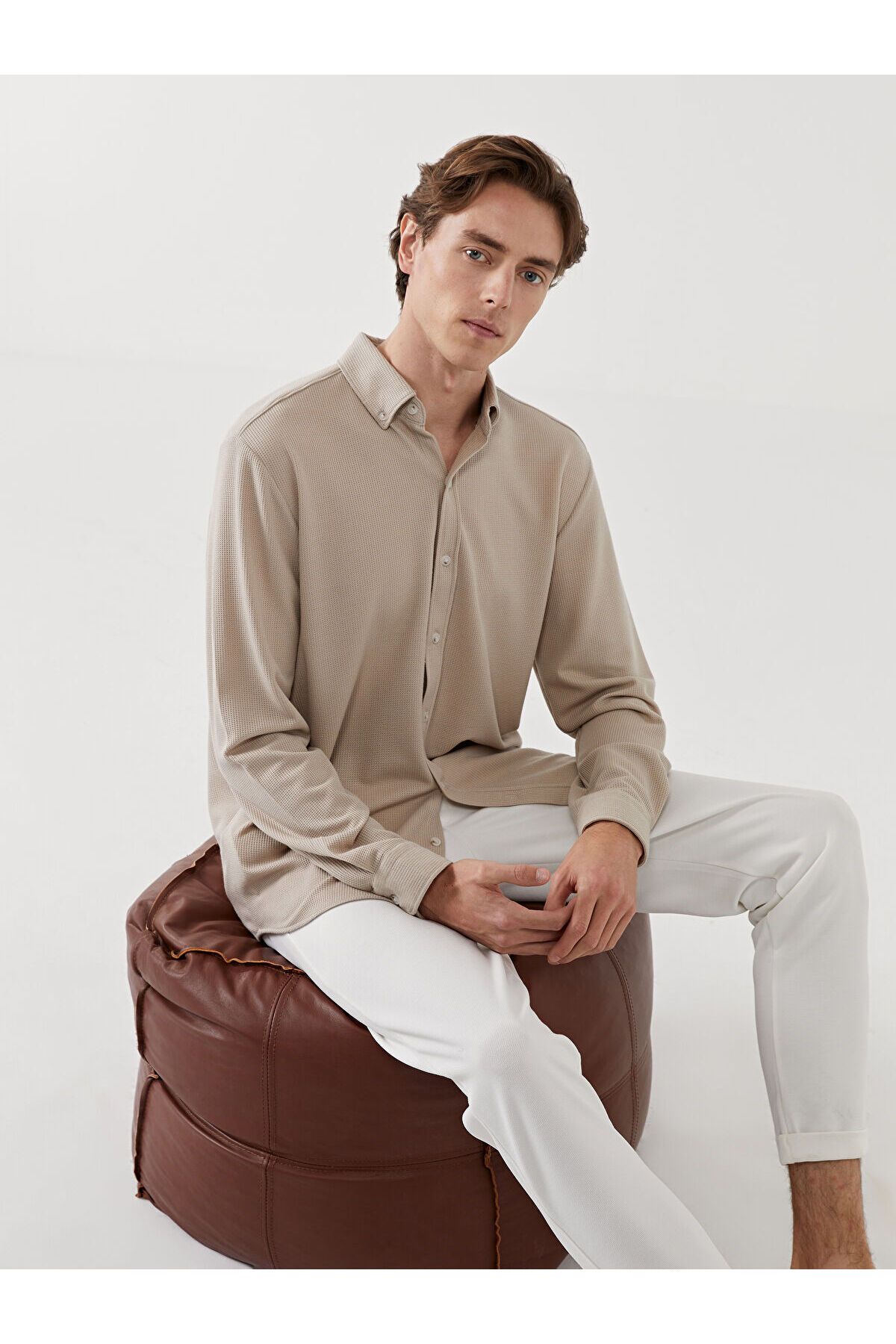 LC Waikiki Slim Fit Uzun Kollu Erkek Dokulu Gömlek