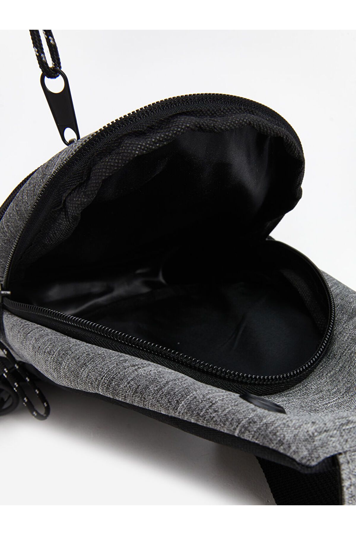 LC Waikiki-Men's Chest Bag with Zipper 4
