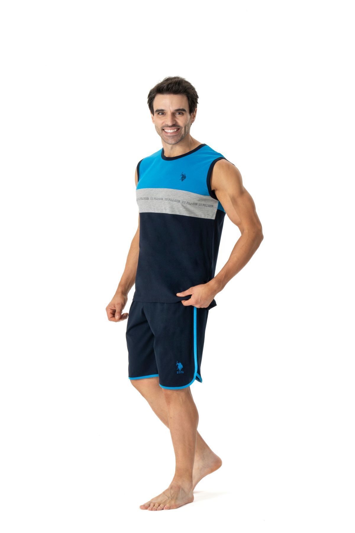 یو اس پولو ست شلوارک مردانه یقه گرد آبی بدون آستین ۱۸۷۷۶