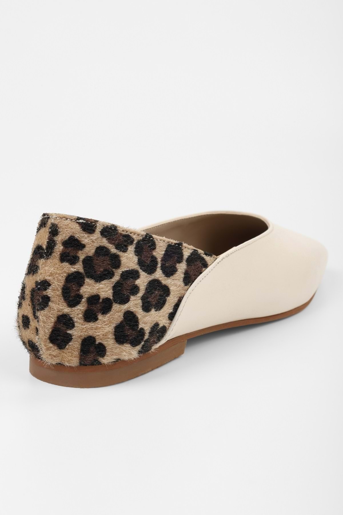 Shoeberry-Women's Fayen Beige Skin Leopard Pattern Detailed Ballerinas 4