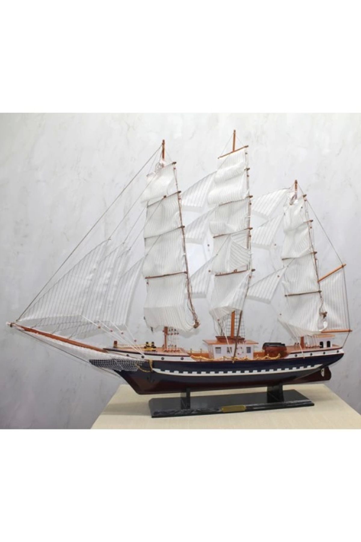 Butik Ahşap Yelken Gemi Model 4