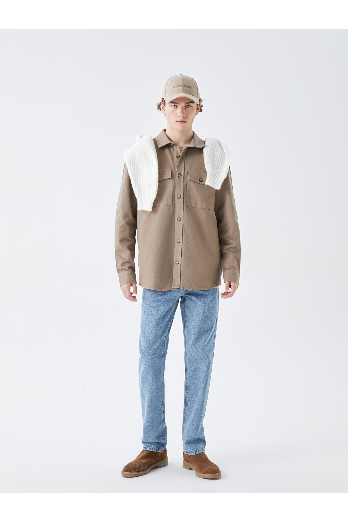 LC Waikiki-Herren-Hemdjacke aus Gabardine – lange Ärmel, normale Passform 3