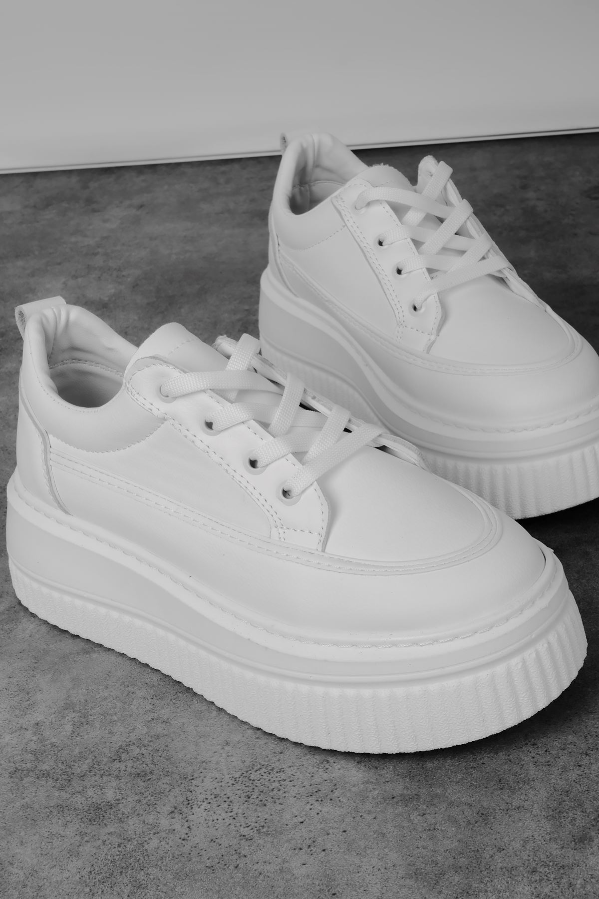 Lal Shoes & Bags-Pantofi sport cu șireturi pentru femei Baleon-albi 5