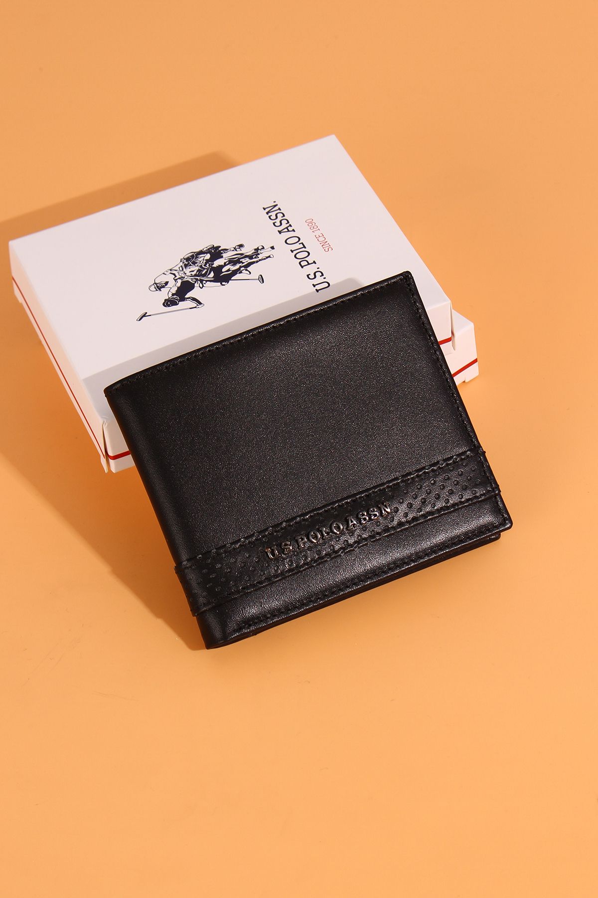 BASE. پولو اسن. BASE. POLO ASSN. جای کارت 24000-24001-24002 چرم اصل U.S. Polo Assn.