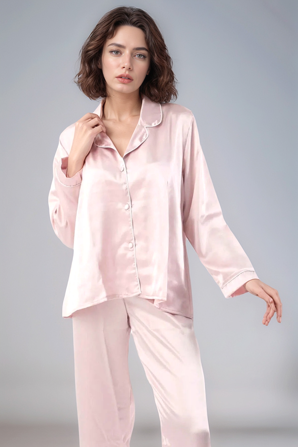 Soweto Kadın Pudra Pijama Şortlu Takım Dantelli Sabahlık Gecelik Kutulu 6'lı Çeyiz Seti- Saten- swt.0638