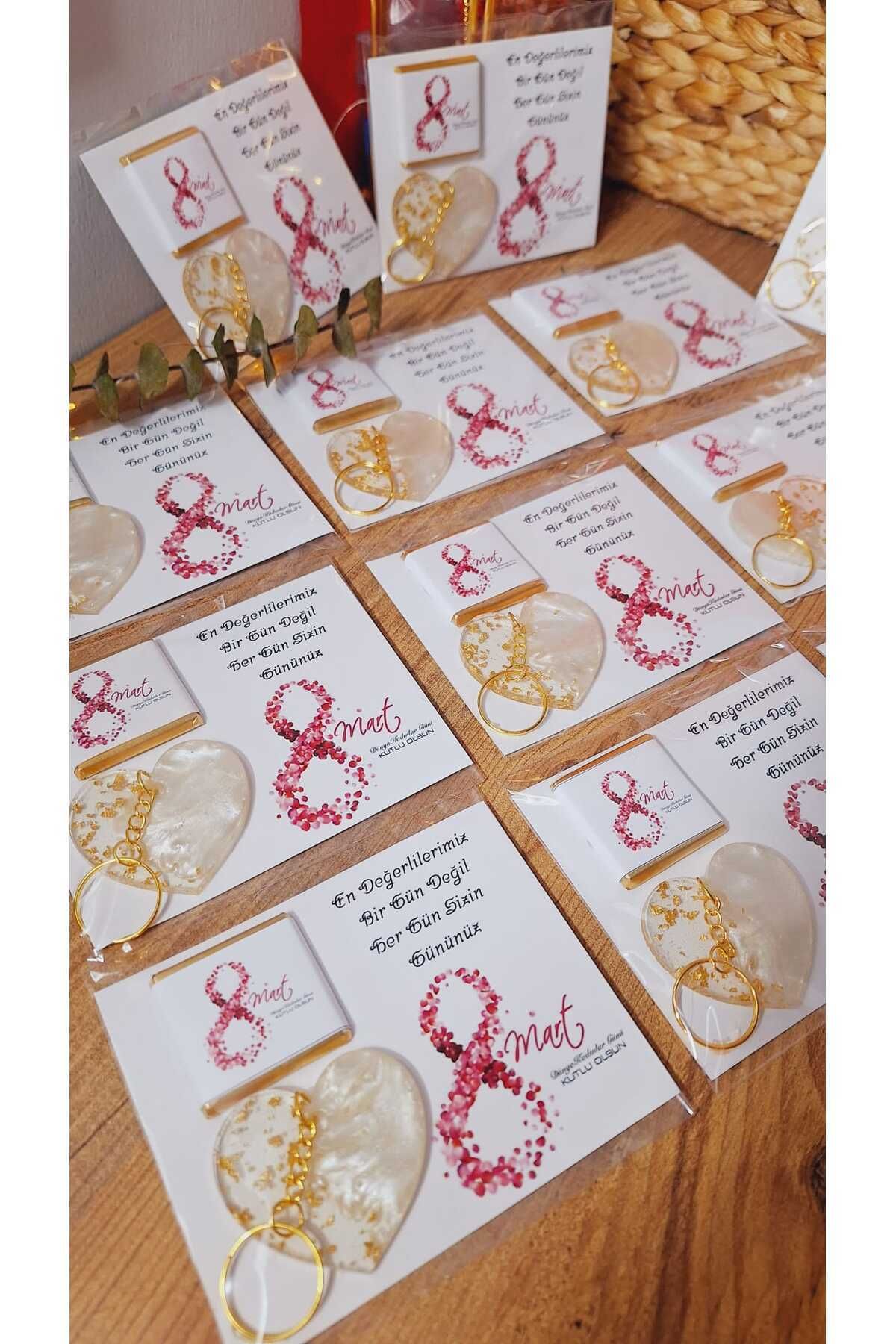 sevgiliatolyemm mutluluk getirmesi dileğiyle-5 Card Keychain-Chocolate Set Gift That Can Be Prepared According to the Concept You Want 5