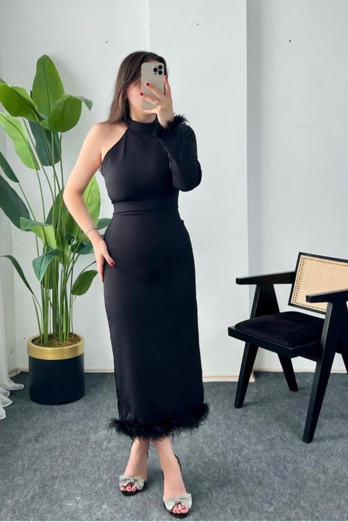 ASFSTORE Siyah Eteği Tüllü Tek Kol Elbise
