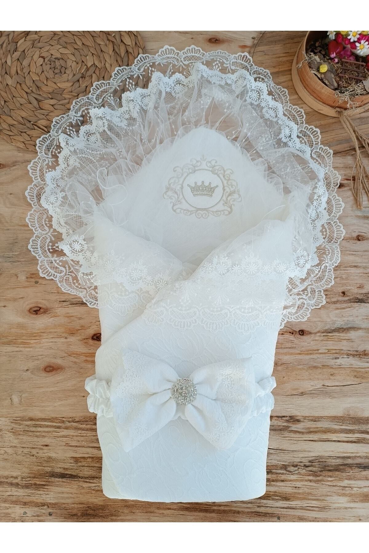 Tomuycuk Ekru Kız Erkek Bebek Battaniyesi Kundağı Dantelli Mevlütlük Yenidoğan Hastane Çıkışı Mevsimlik fotoğrafı 3 (önizleme)