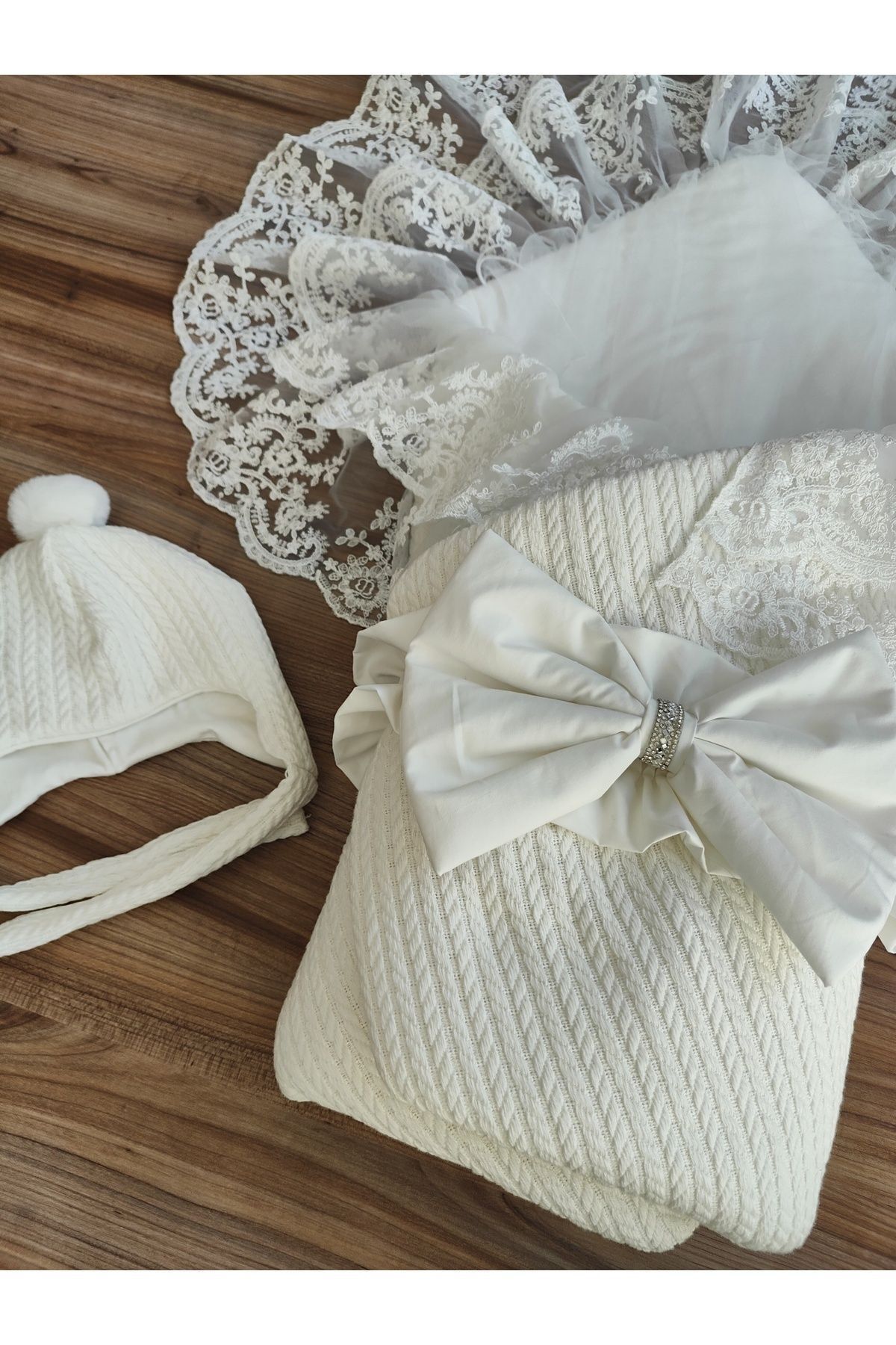 Tomuycuk Triko Örgü Kız Erkek Bebek Batttaniyesi Kundağı Şapkalı Dantelli Yenidoğan Hastane Çıkışı fotoğrafı 7 (önizleme)