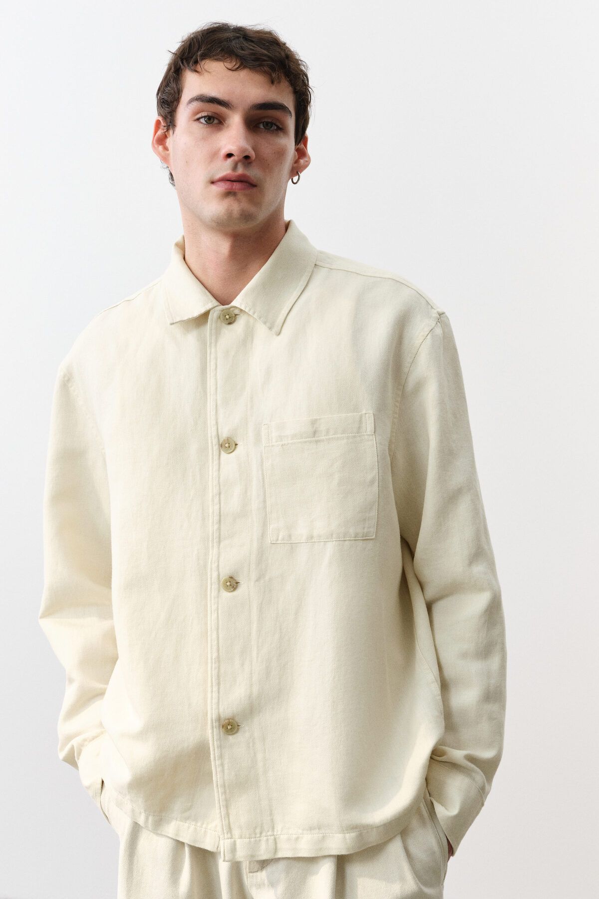 پیراهن کتانی ترکیبی با پیراهن معمولی H&M