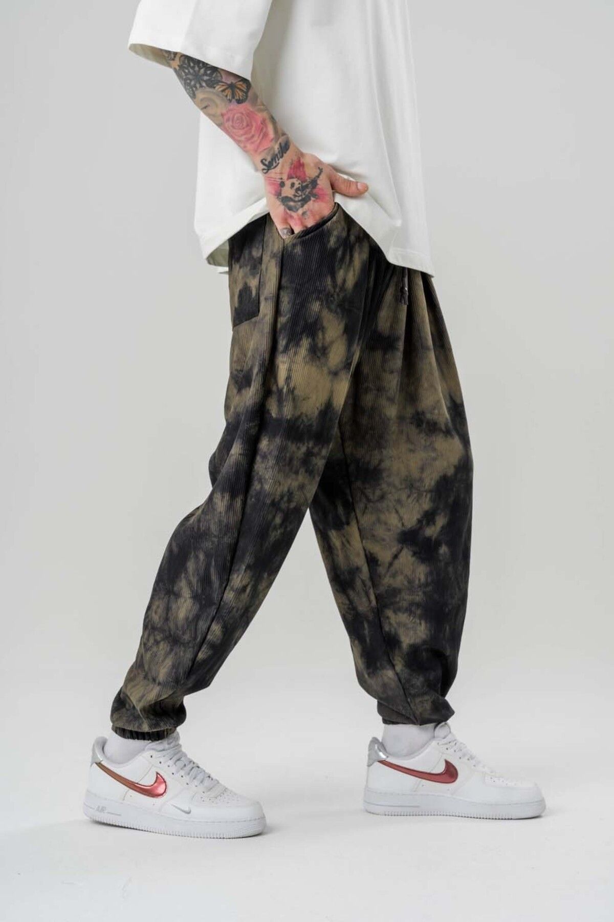 go gang own-Batik Pleated Baggy Pants with Elastic Waist and Legs 3
