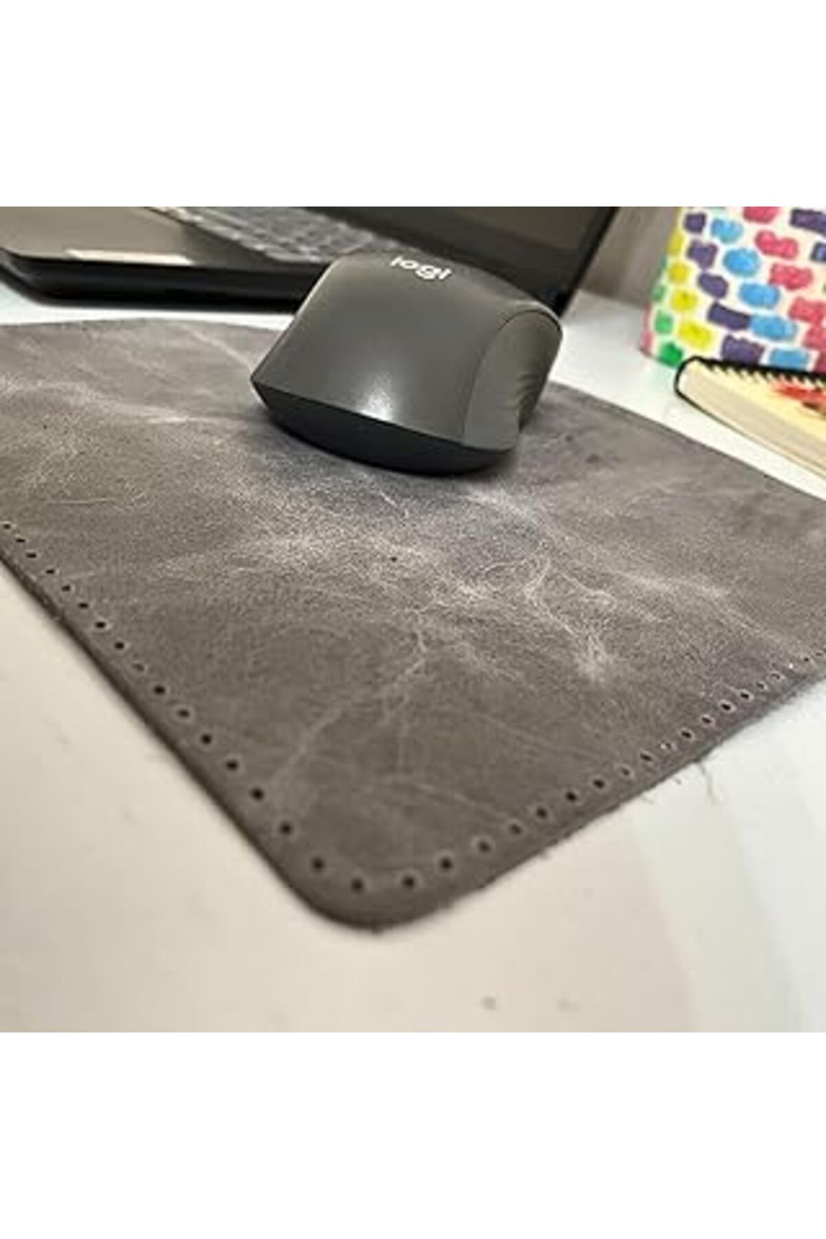 Mu Art Ahşap Neystore Bilgisayar Kullanıcıları İçin 20X20Cm Ebatlarında, Ömürlük,%100 Hakiki Deri, Mousepad (Gri