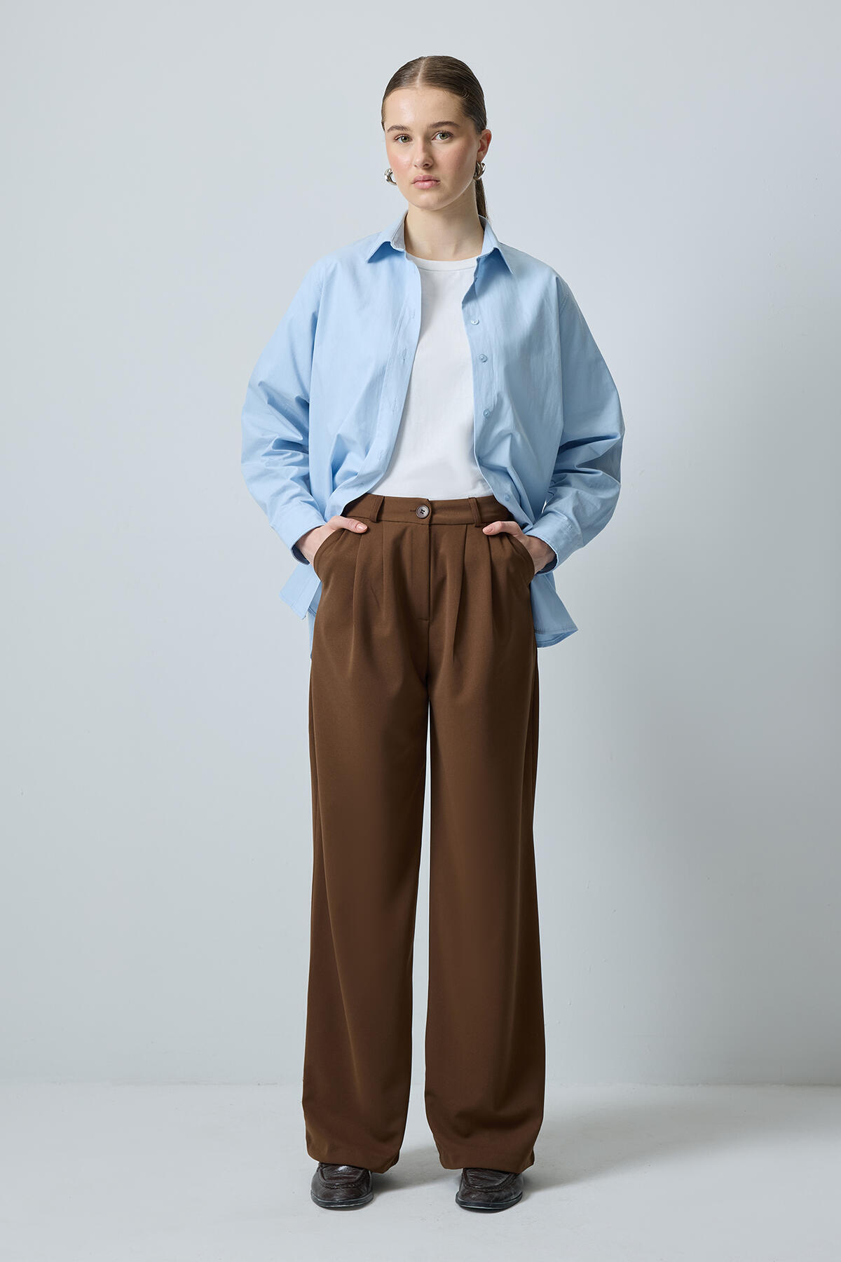 complete the look image