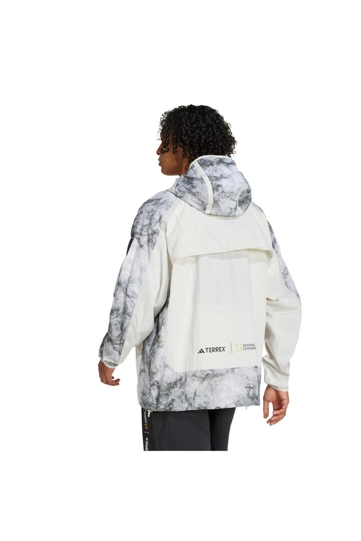 adidas-Nat Geo Wind.Rdy Windbreaker 2