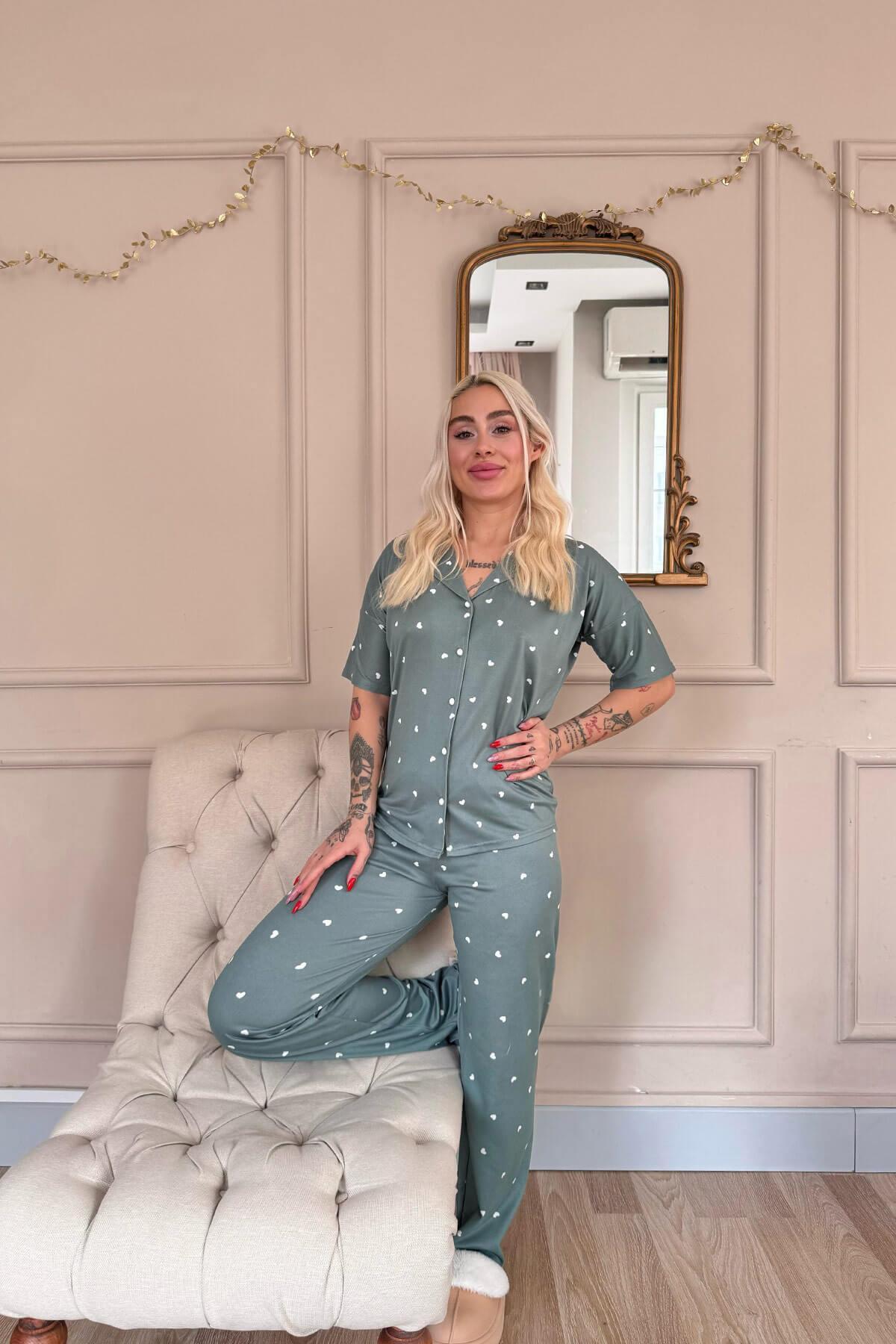 Yeşil Heart Desenli Bambu Önden Düğmeli Kısa Kol Pijama Takımı 7