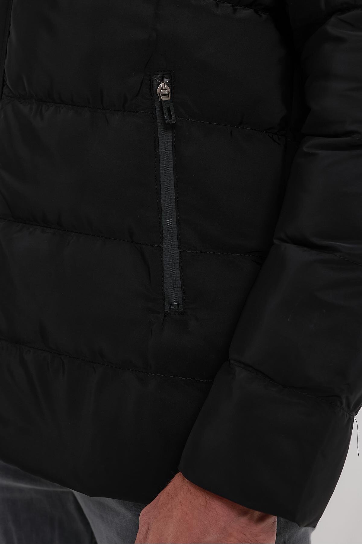 Erkek Lacivert Standart Fit Normal Kesim İçi Kürklü Çıkmalı Kapüşon Dik Yaka Mont görsel 4
