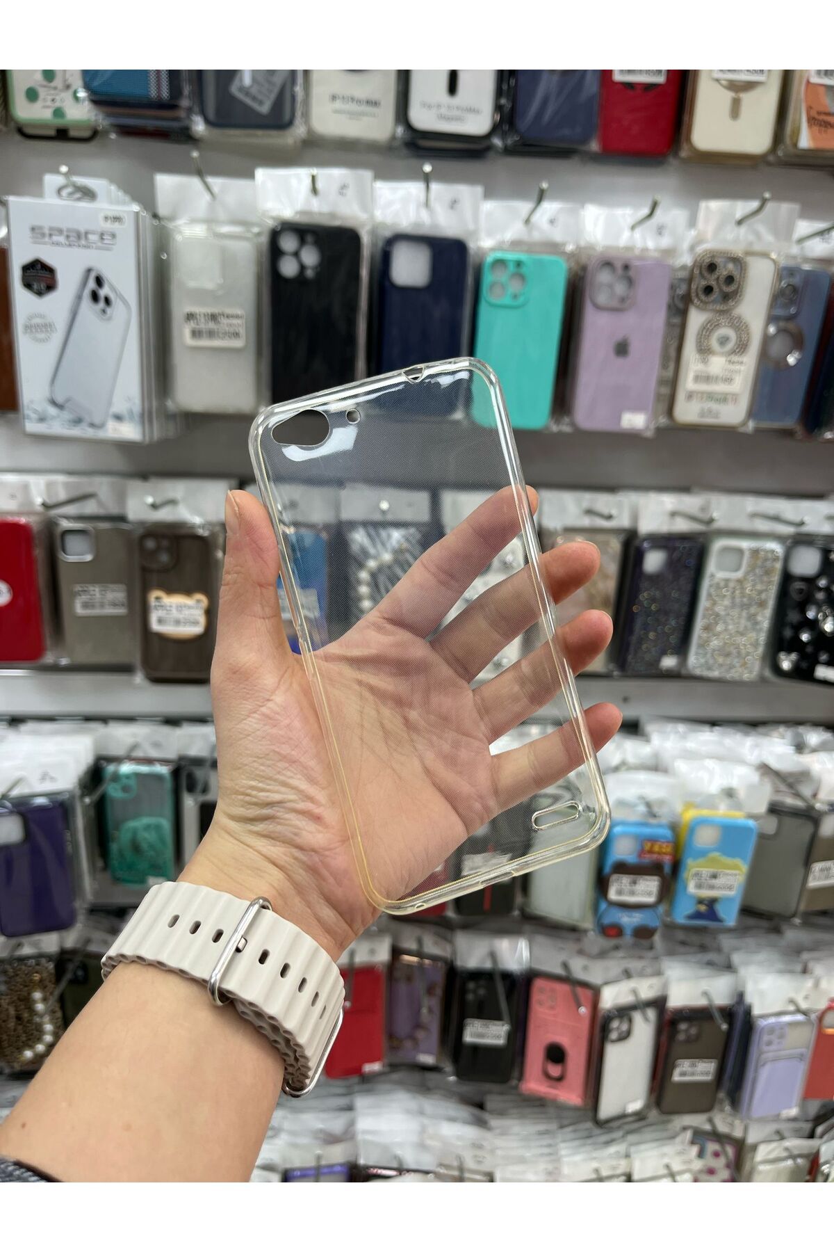 TECNOTREND Vodafone Smart Ultra 6 Uyumlu Şeffaf Silikon Kılıff