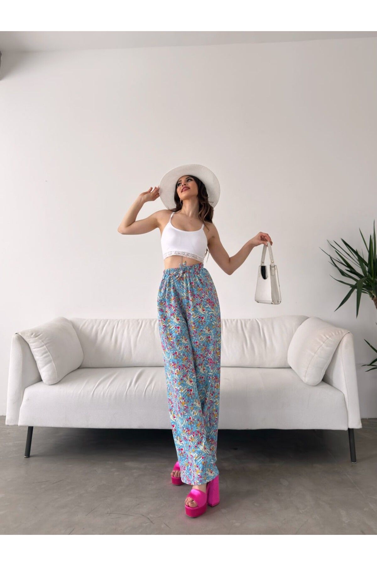 Pink Stil Desenli Beli Lastikli Bürümcük Pantolon
