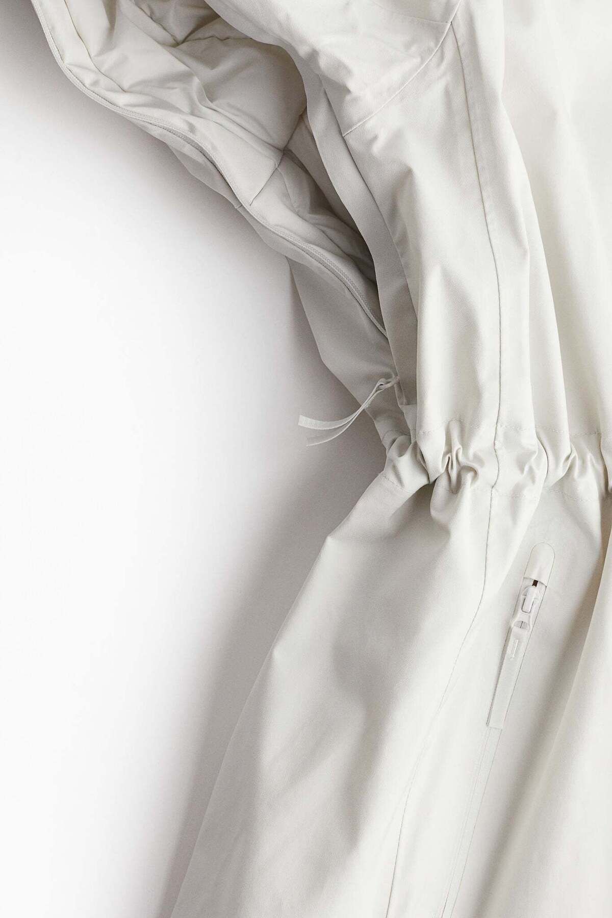 H&M-2-layer ski jacket in StormMove™ 8