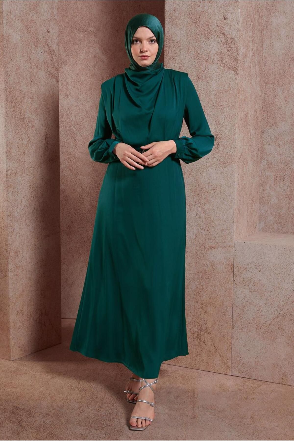 لباس ساتن کمربند یقه کف 42648 Alvina
