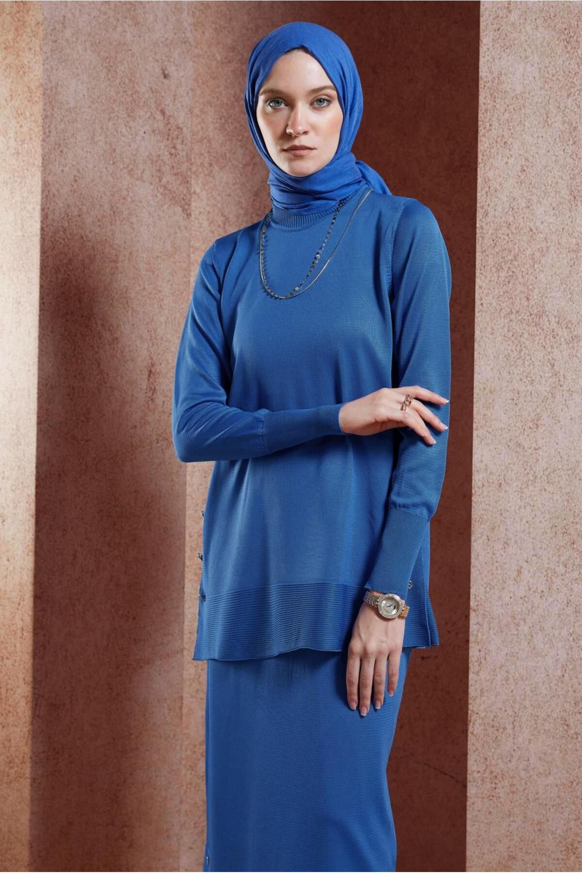 کت و شلوار بافتنی دامن 44959 Alvina