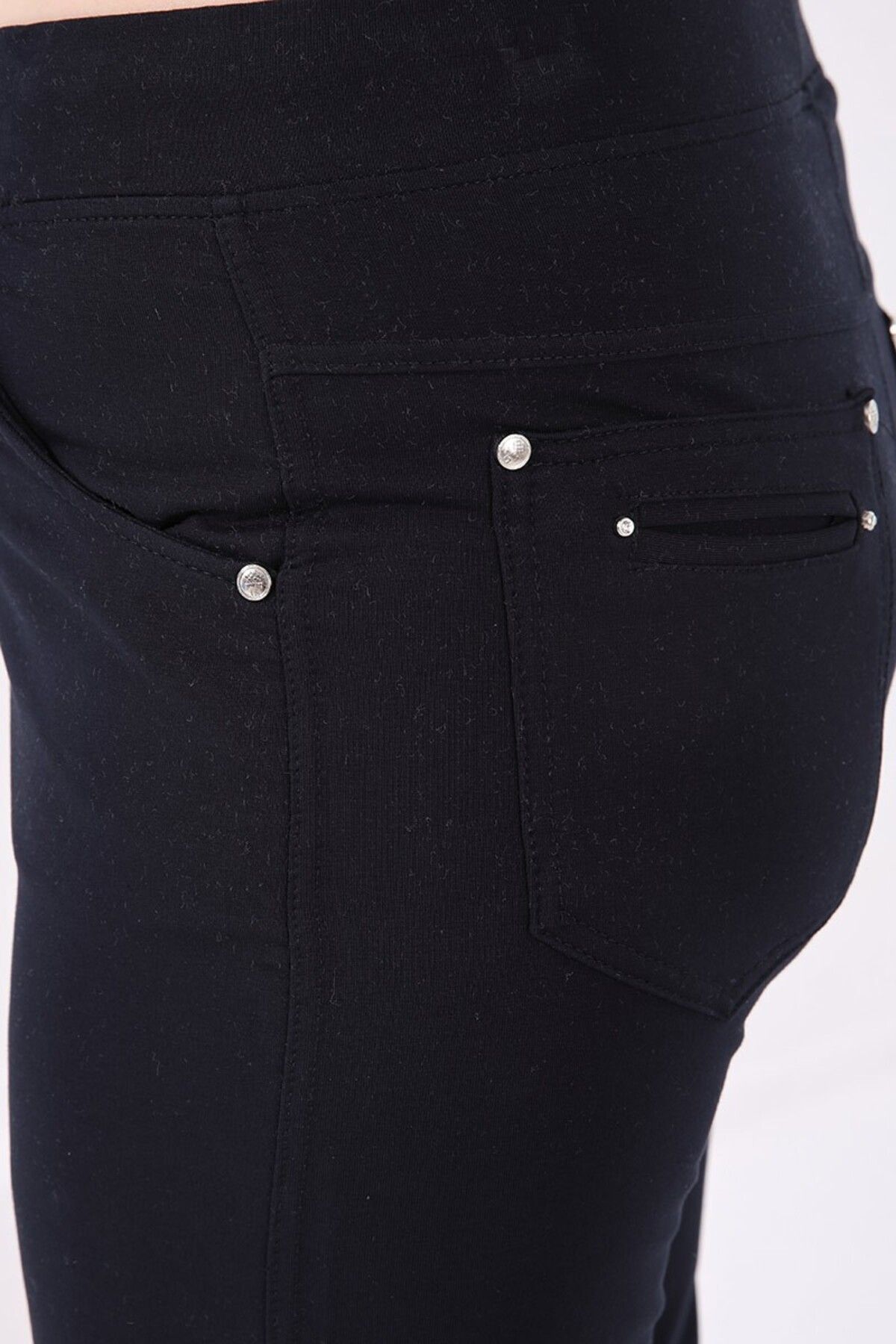 TOMMY LIFE-LargE SizE Navy BluE StonE DETailEd SwEatpants - 94040 4