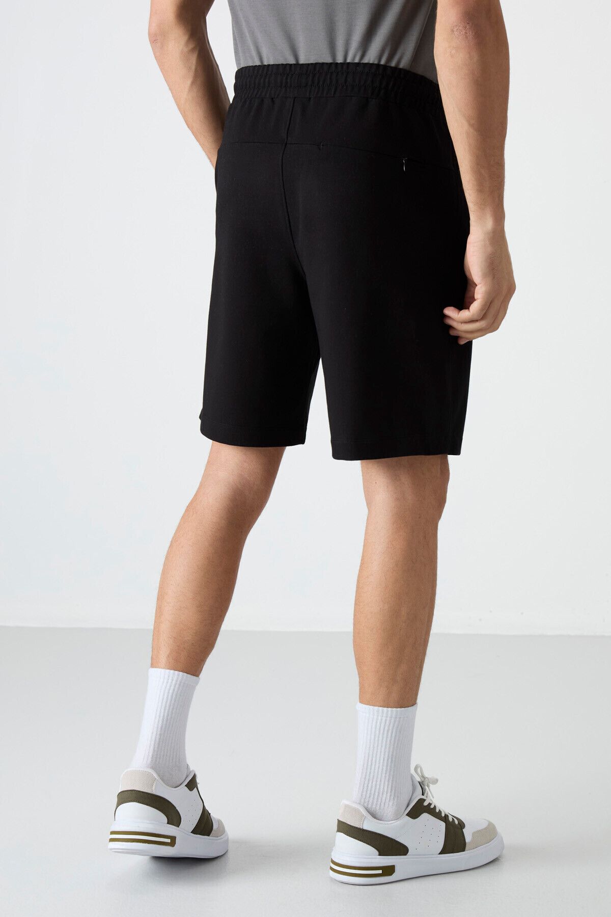 TOMMY LIFE-Black Hidden Zipper Back Pocket Lace-Up Standard Fit Men's Shorts - 81136 7